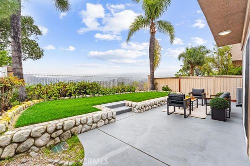 19 Vista Barranca, Rancho Santa Margarita, CA, 92688-1012 | Card Image