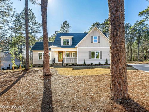 106 Fox Den Dr, West End, NC, 27376 | Card Image