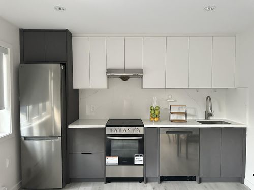 38xx W 36th Avenue, Vancouver, BC, V6N2S6 | Card Image