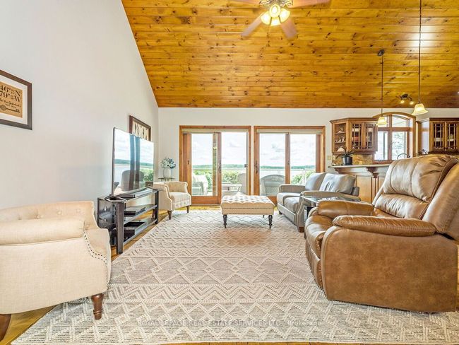 114 Islandview Lane, House other with 3 bedrooms, 3 bathrooms and 6 parking in Powassan ON | Image 7