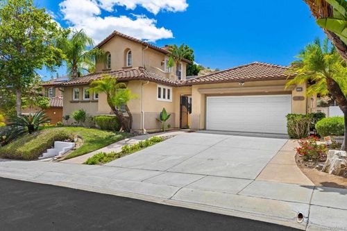 3329 Wild Oak Ln, Escondido, CA, 92027 | Card Image