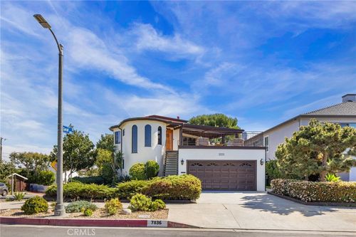 7836 W 81st St, Playa del Rey, CA, 90293-7911 | Card Image