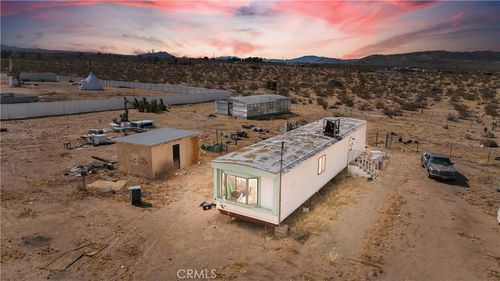 57380 Karol Rd, Landers, CA, 92285 | Card Image