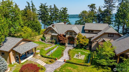 13887 Gibralter Rd, Anacortes, WA, 98221-8653 | Card Image