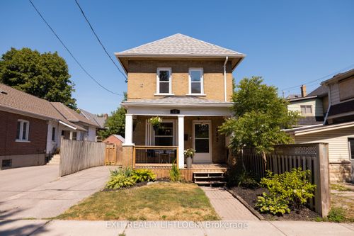 132 Maude St, Peterborough, ON, K9J3A2 | Card Image
