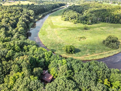 5365 S Bancroft Rd, Durand, MI, 48429-9142 | Card Image