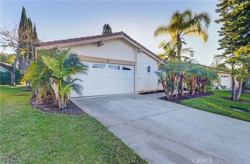 5254 Duenas, Laguna Woods, CA, 92637-1815 | Card Image