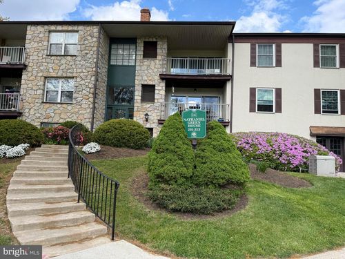 300-300 Drummers Lane, WAYNE, PA, 19087 | Card Image