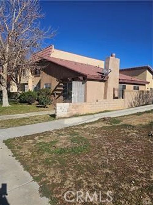 16-38000 17th St E, Palmdale, CA, 93550-5103 | Card Image