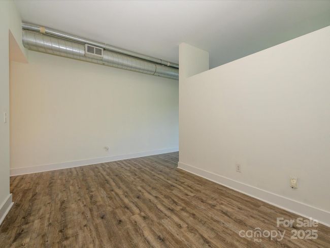 UNIT-406 - 1611 Central Ave, Condo with 1 bedrooms, 1 bathrooms and null parking in Charlotte NC | Image 9