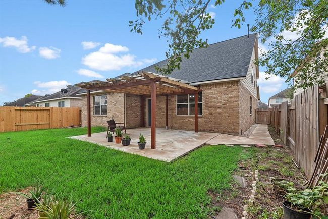 2023 Creek Run Dr, House other with 4 bedrooms, 3 bathrooms and 2 parking in Pearland TX | Image 11