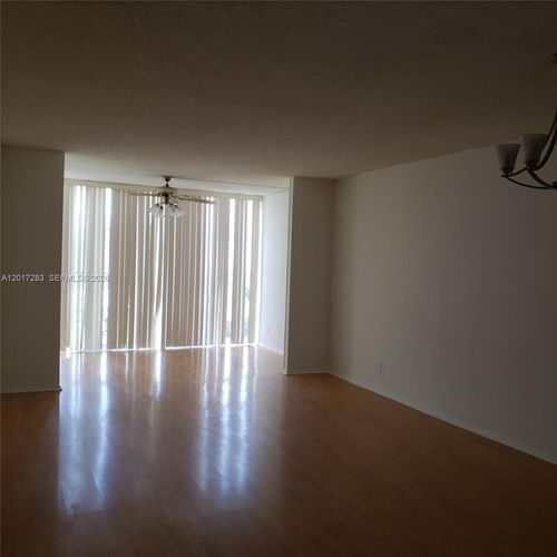 314-801 Three Islands Blvd, Hallandale Beach, FL, 33009-7808 | Card Image