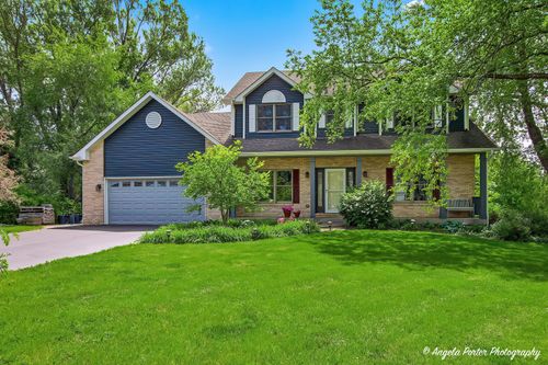 1717 Spruce St, Spring Grove, IL, 60081-8072 | Card Image