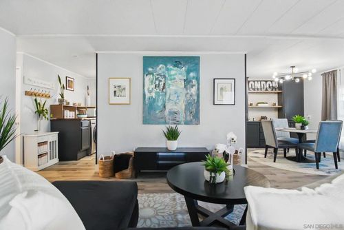 126-525 W El Norte Pkwy, Escondido, CA, 92026 | Card Image