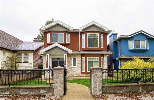728 E 49th Ave, Vancouver, BC, V5W2H4 | Card Image