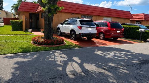 4199 W 18th Ct, Hialeah, FL, 33012-5803 | Card Image