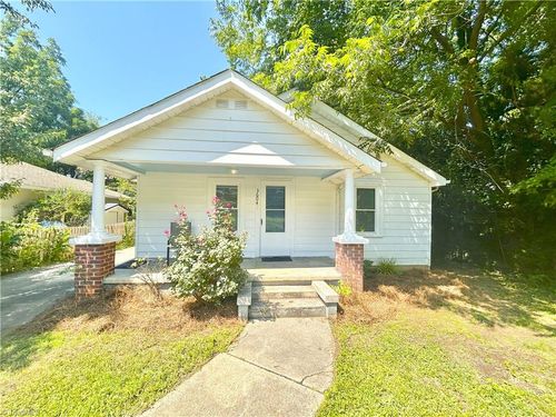 3604 Brevard St, Greensboro, NC, 27407-1804 | Card Image