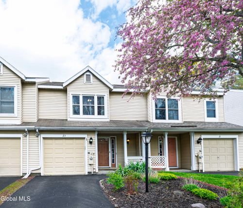 23 Stoney Creek Dr, Clifton Park, NY, 12065-6640 | Card Image