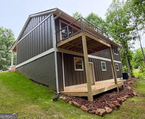 580 White Pine Cir, Demorest, GA, 30535-2039 | Card Image