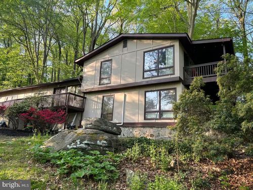 1936 Art School Rd, CHESTER SPRINGS, PA, 19425-1301 | Card Image