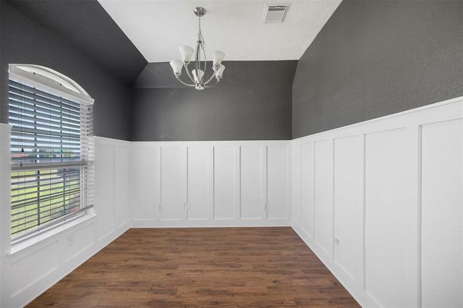 2099 Positano Loop, House other with 3 bedrooms, 2 bathrooms and 2 parking in Bryan TX | Image 7