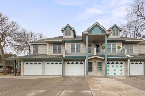 120 Morningside Dr Ne, Hutchinson, MN, 55350-4370 | Card Image
