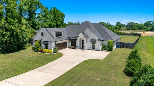 110 Coventry St, Bullard, TX, 75757-5700 | Card Image