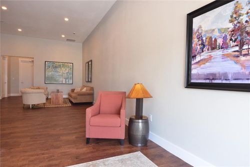 e-2-2440 E Highway 290, Dripping Springs, TX, 78620-5486 | Card Image