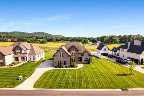 7309 Pembrooke Farms Dr, Murfreesboro, TN, 37129-3558 | Card Image