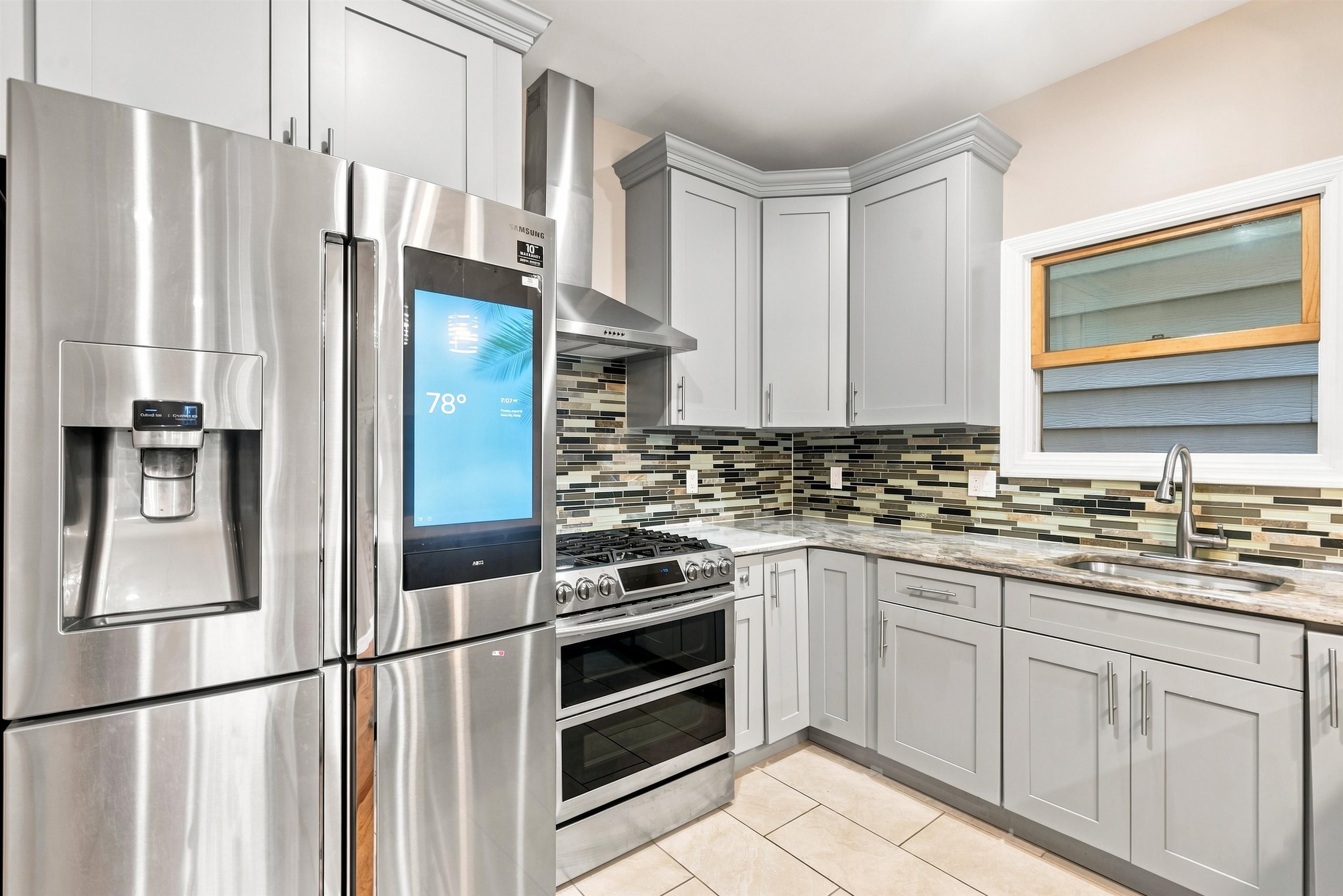 Residential Lease in JC, Heights 2