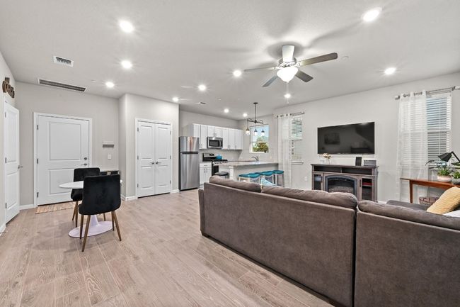 Step inside to an open, light-filled space with high ceilings and modern finishes | Image 6