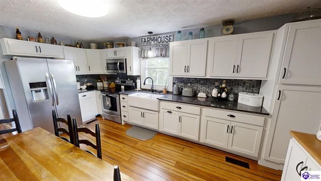 4964 Highway 566, House other with 3 bedrooms, 2 bathrooms and null parking in Magnolia KY | Image 13