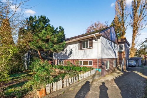 557 E 21st Avenue, Vancouver, BC, V5V1R5 | Card Image