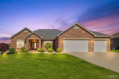 1508 Shadow Rdg, Columbia, IL, 62236-3364 | Card Image