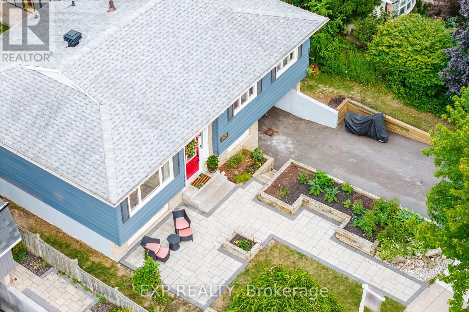 Residential in Halton Hills (AC Acton) 3