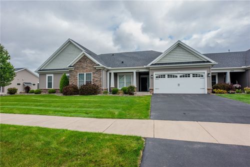 1068 Creek Field Drive, Webster, NY, 14580 | Card Image