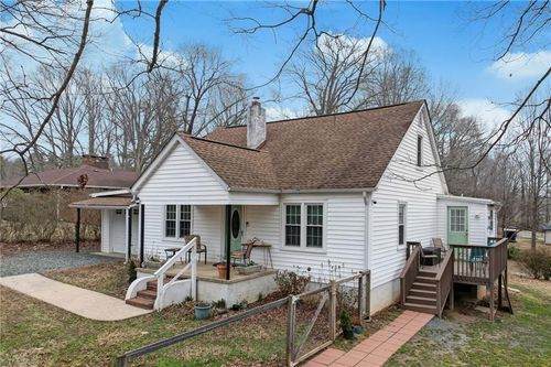 8508 Croft Dr, Stokesdale, NC, 27357-9206 | Card Image