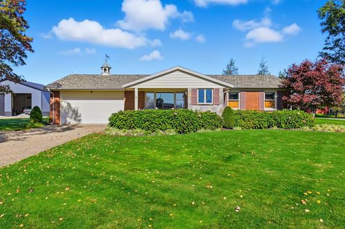 2444 Spore Brandywine Rd, Bucyrus, OH, 44820-9031 | Card Image