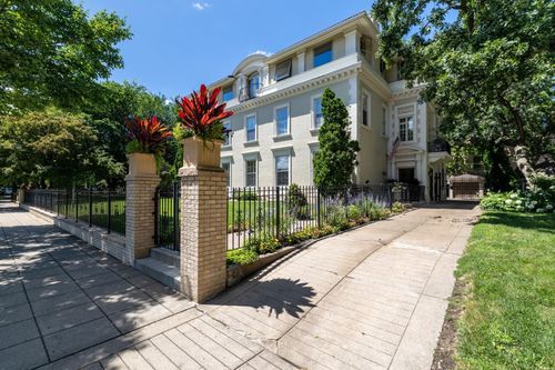 apt-2-421 Summit Ave, Saint Paul, MN, 55102-3664 | Card Image