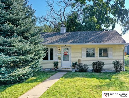 1526 N 25th St, Lincoln, NE, 68503-1119 | Card Image