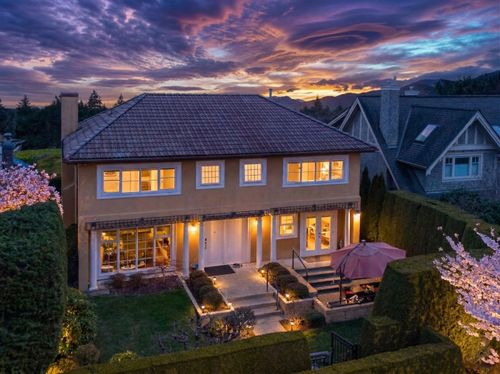 4049 W 27th Ave, Vancouver, BC, V6S1R6 | Card Image