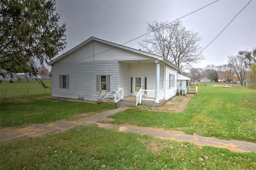 300 N Water Street, Dalton City, IL, 61925 | Card Image