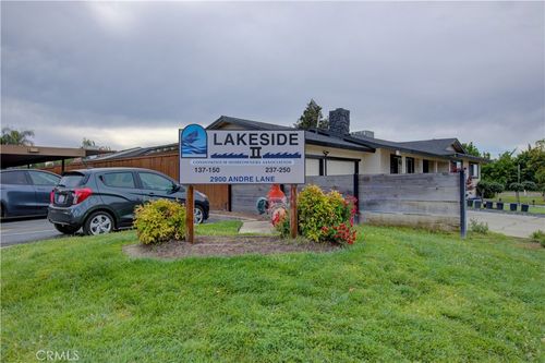 2900 Andre Ln, Turlock, CA, 95382-1053 | Card Image