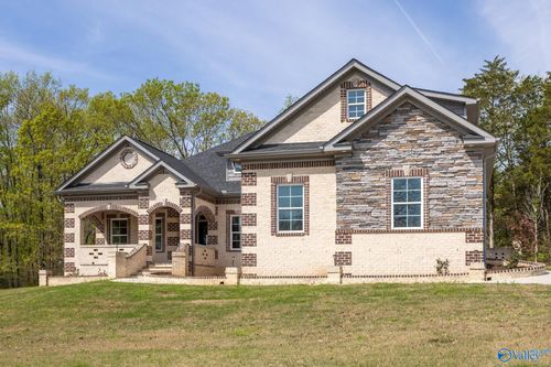 192 Forest Home Dr, Trinity, AL, 35673-6402 | Card Image