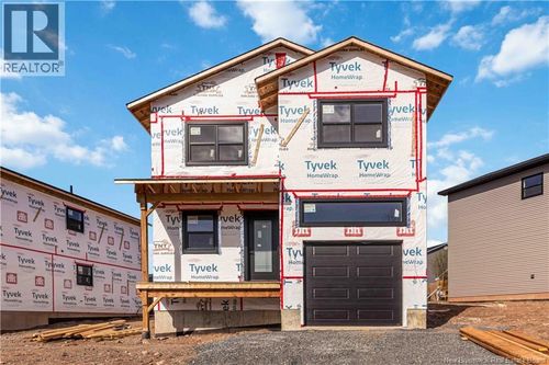 5 Brizley St, Oromocto, NB, E2V4R2 | Card Image