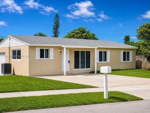 2124 Sw 42nd Ter, Fort Lauderdale, FL, 33317 | Card Image