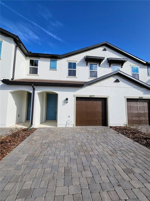 4577 Small Creek Rd, KISSIMMEE, FL, 34744-9489 | Card Image