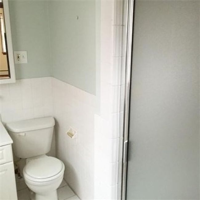 41 - 41 Loomis St, Condo with 3 bedrooms, 2 bathrooms and 2 parking in Cambridge MA | Image 4