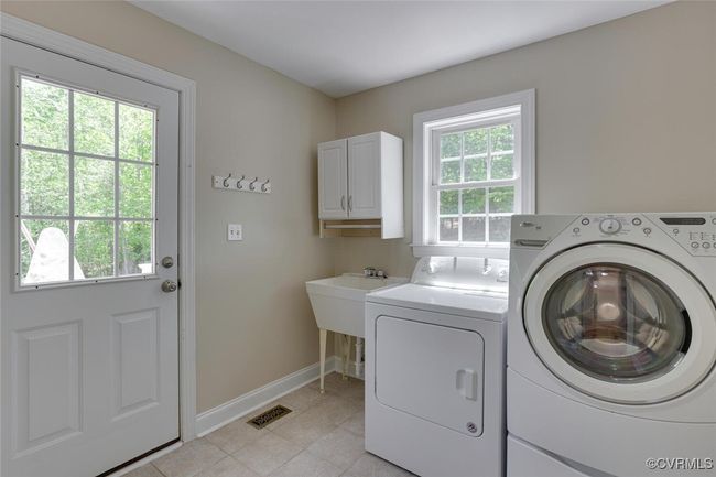 2072 Dutoy Ct, House other with 5 bedrooms, 4 bathrooms and null parking in Powhatan VA | Image 22