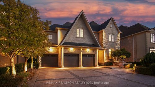 423 Paradelle Dr, Richmond Hill, ON, L4E4R9 | Card Image